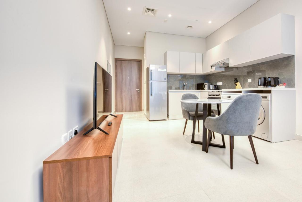 Sol Living - Sol Avenue Lägenhet Dubai Exteriör bild