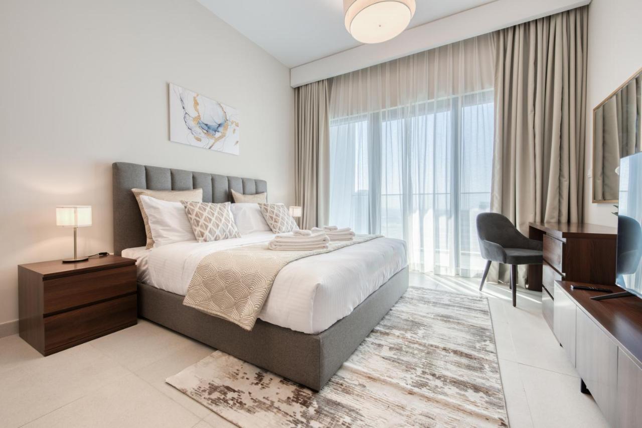 Sol Living - Sol Avenue Lägenhet Dubai Exteriör bild
