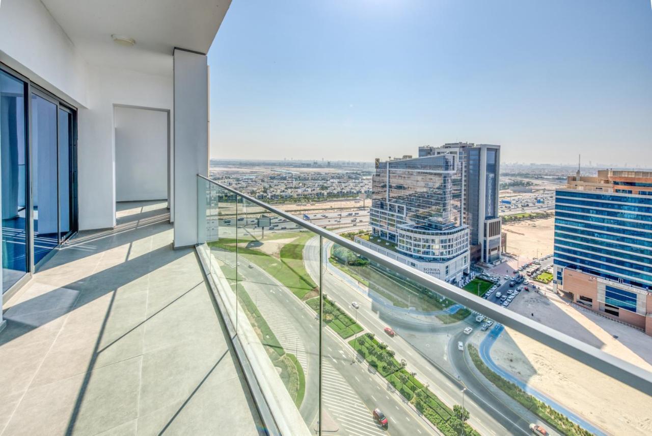 Sol Living - Sol Avenue Lägenhet Dubai Exteriör bild