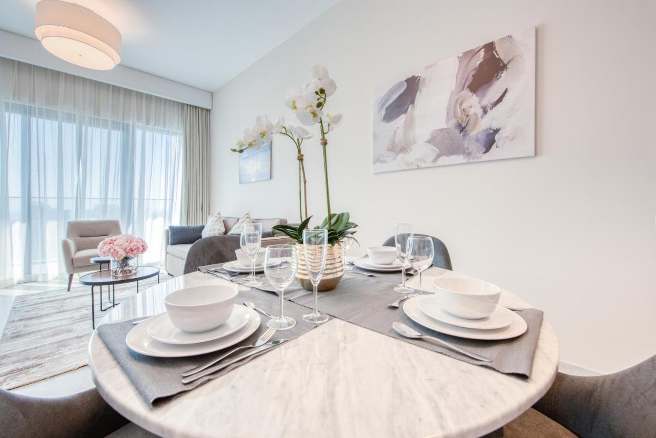 Sol Living - Sol Avenue Lägenhet Dubai Exteriör bild