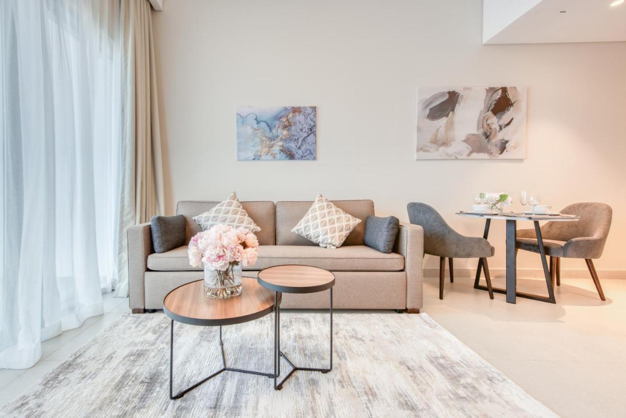 Sol Living - Sol Avenue Lägenhet Dubai Exteriör bild