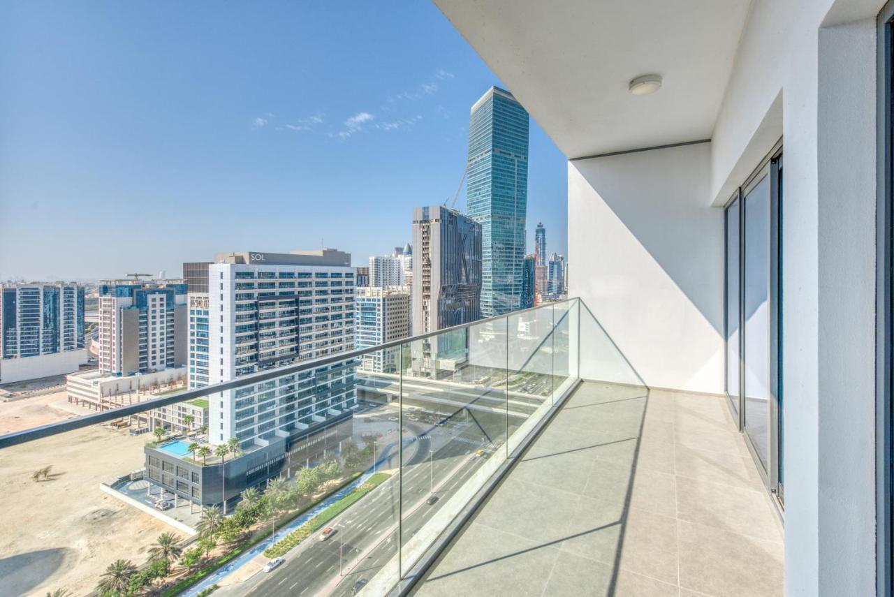 Sol Living - Sol Avenue Lägenhet Dubai Exteriör bild